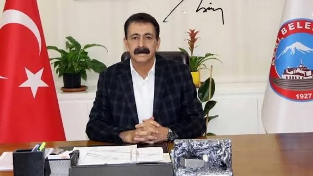 Ağrı Belediye Eşbaşkanı